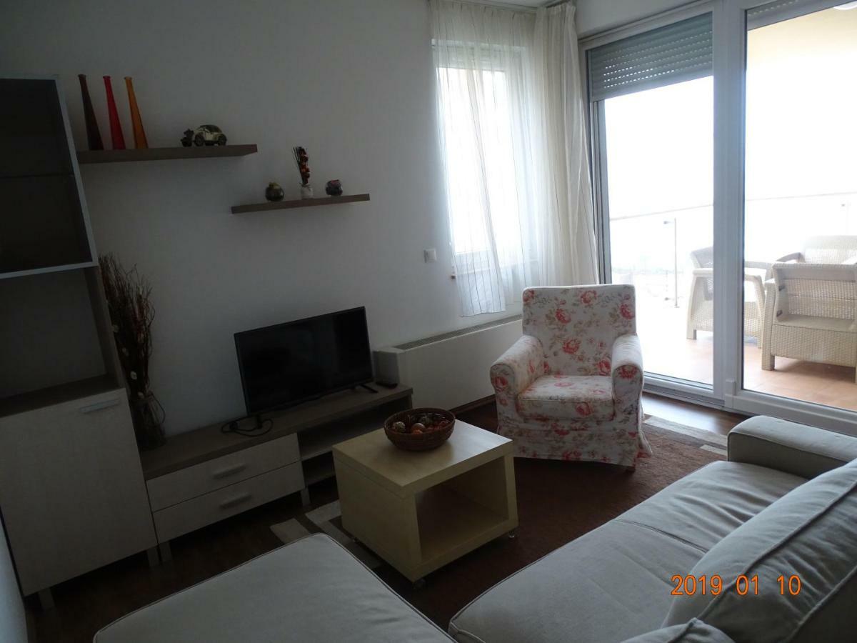Galeriusbeach Deluxe Apartment Siófok Eksteriør billede